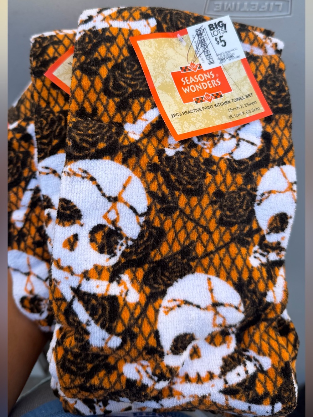 NWT Halloween Skull Print Kitchen Hand Towels
